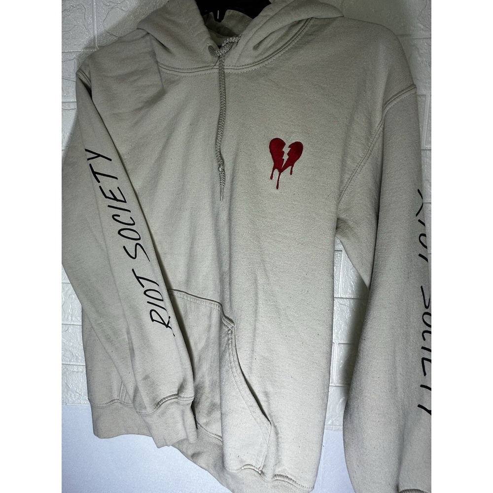 Riot Society Hoodie Men's S Long Sleeve‎ Pouch Pocket Graphic Print Tan Casual